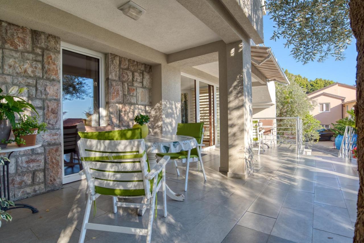 Apartman Marija Lux Sveti Stefan Exterior foto